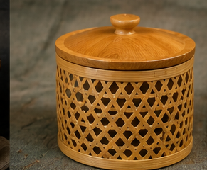 Hộp tre có nắp đậy